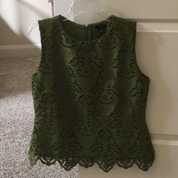 Ann Taylor Tops - Sleeveless top